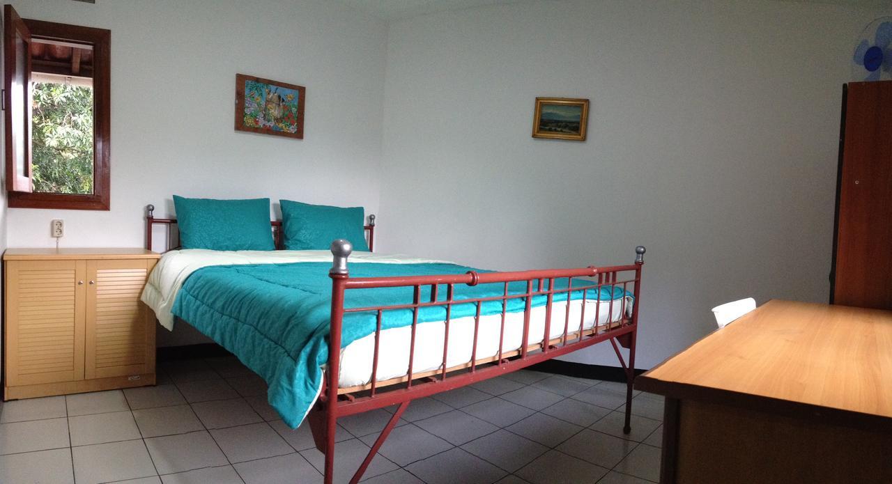 De Riau Guesthouse Bandung Pokoj fotografie